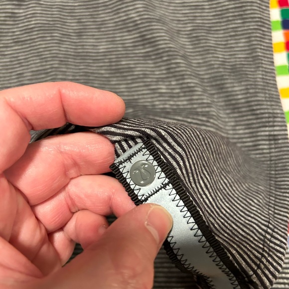 Lululemon Vinyasa Infinity Scarf Wrap Zip Up Tonka Stripe Heather Gray Gold RARE - Picture 5 of 9